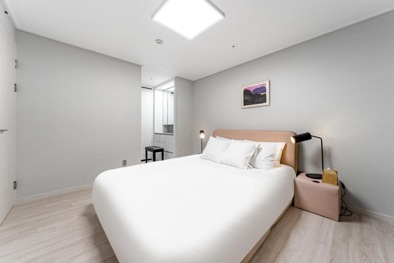 Le Collective Yeosu Apartment Exterior photo