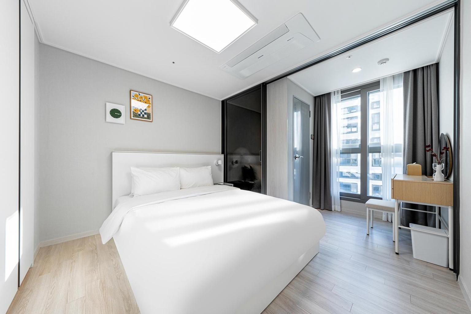 Le Collective Yeosu Apartment Exterior photo